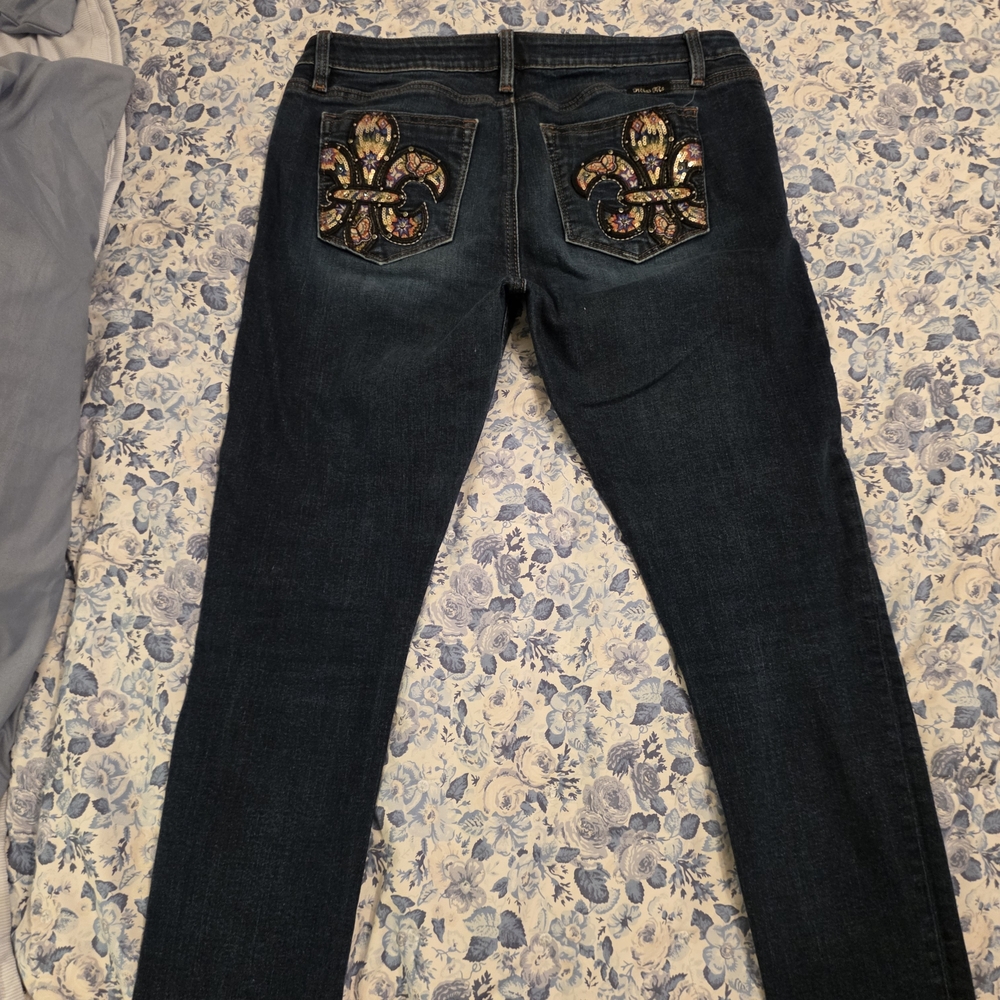 Dark Indigo Skinny Jeans with Sequin Fleur-de-Lis Back Pockets
